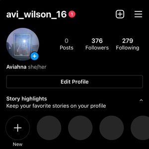 Please go follow my Instagram 🤎🤍🤎